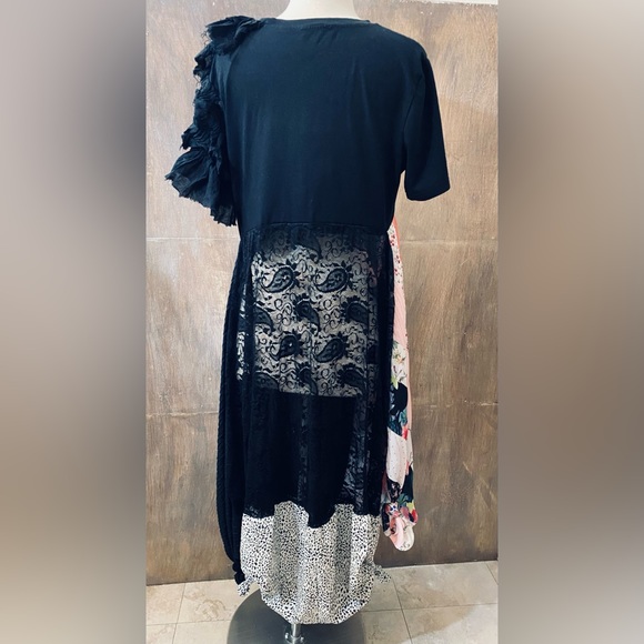 ✨New✨ - Picture 3 of 3